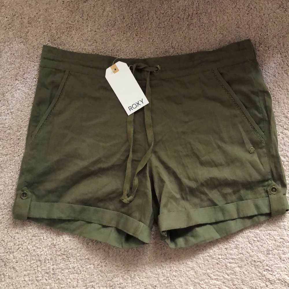 NWT Roxy Shorts